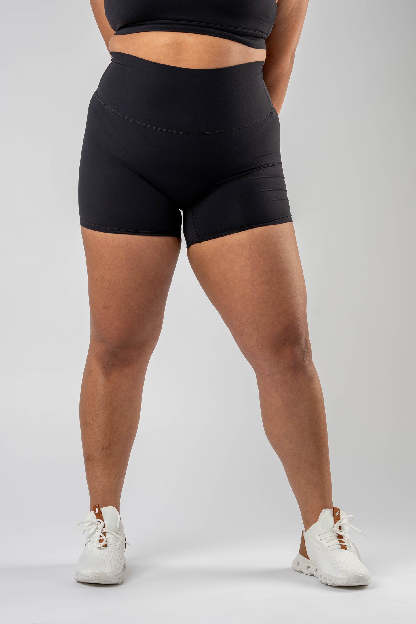 High Waist Shorts | Black | 6''